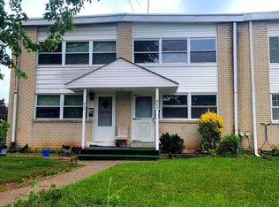 921 Wedgewood Dr, Lansdale, PA 19446