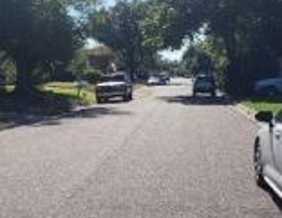 Exterior Neighborhood (street photo)