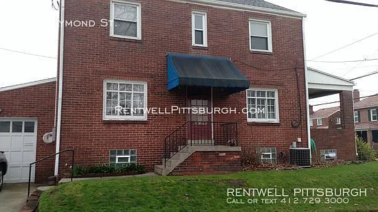 352 Raymond St photo 1