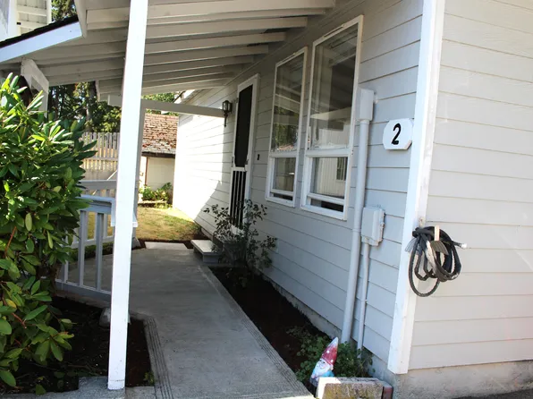 1920 NE Fir St, Keyport, WA 98345