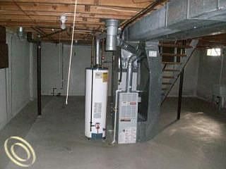 4th image of 12816 Elaine Dr #8