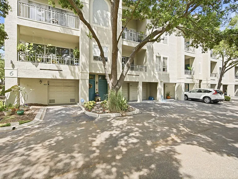 604 Seascape Way — Photo 2