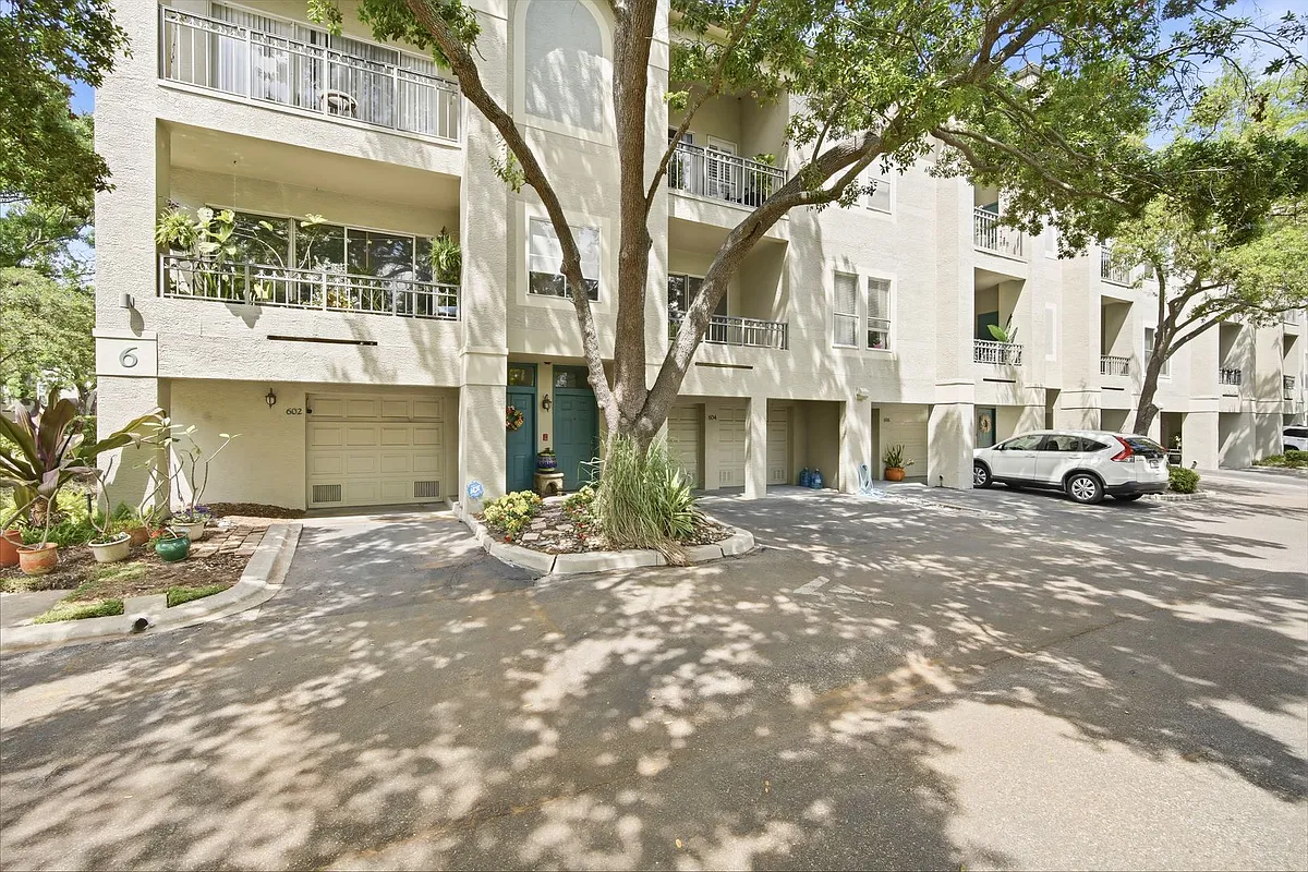 Building Photo - 604 Seascape Way