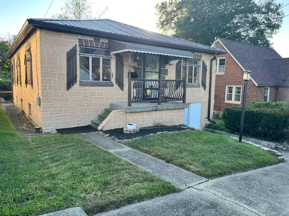 116 Terrace Mnr, Fairmont, WV 26554