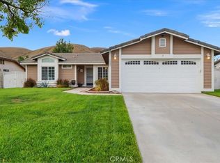 1537 Brookfield Ct, San Bernardino, CA 92407