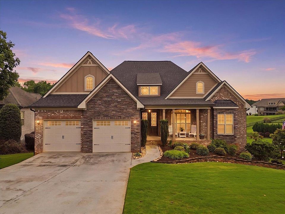 1st image of 310 S Woodfin Ridge Dr