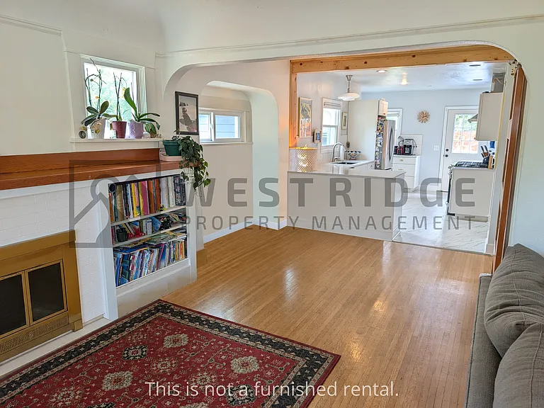 3308 N Terry St — Photo 8