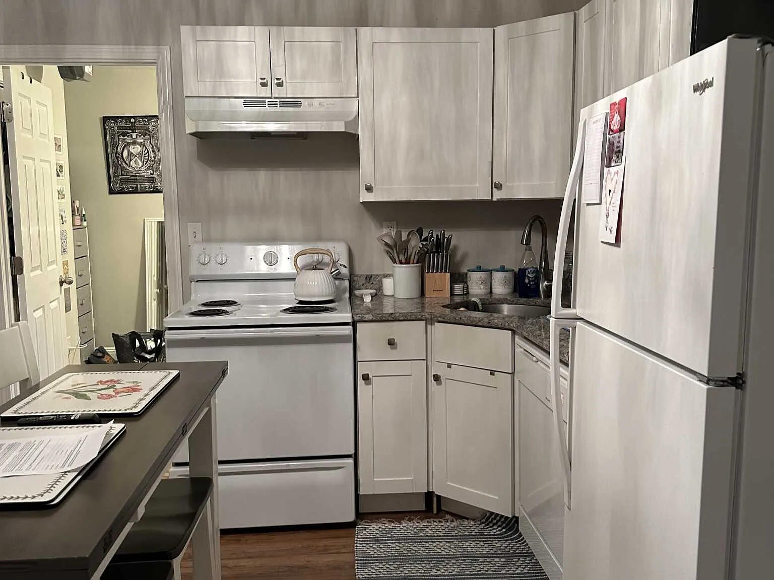 3 bed, $4,500 — Photo 2