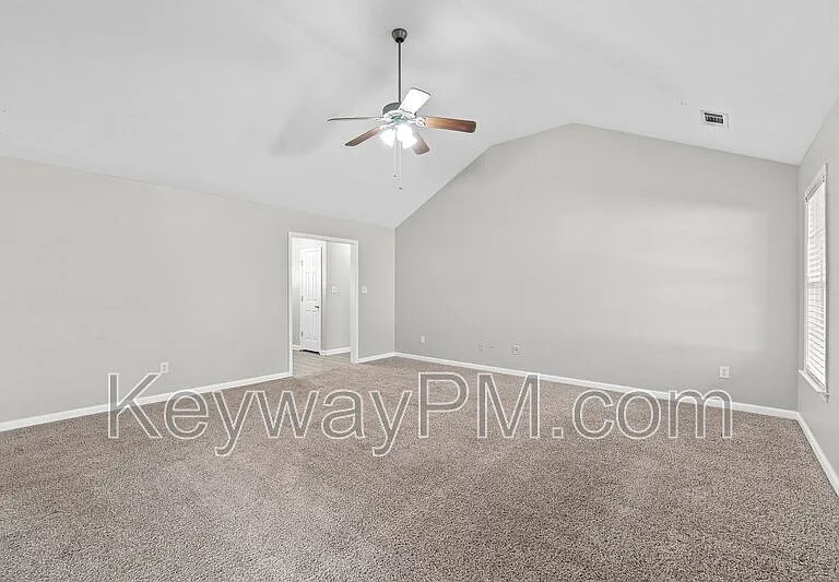 122 Oakwood Dr — Photo 6