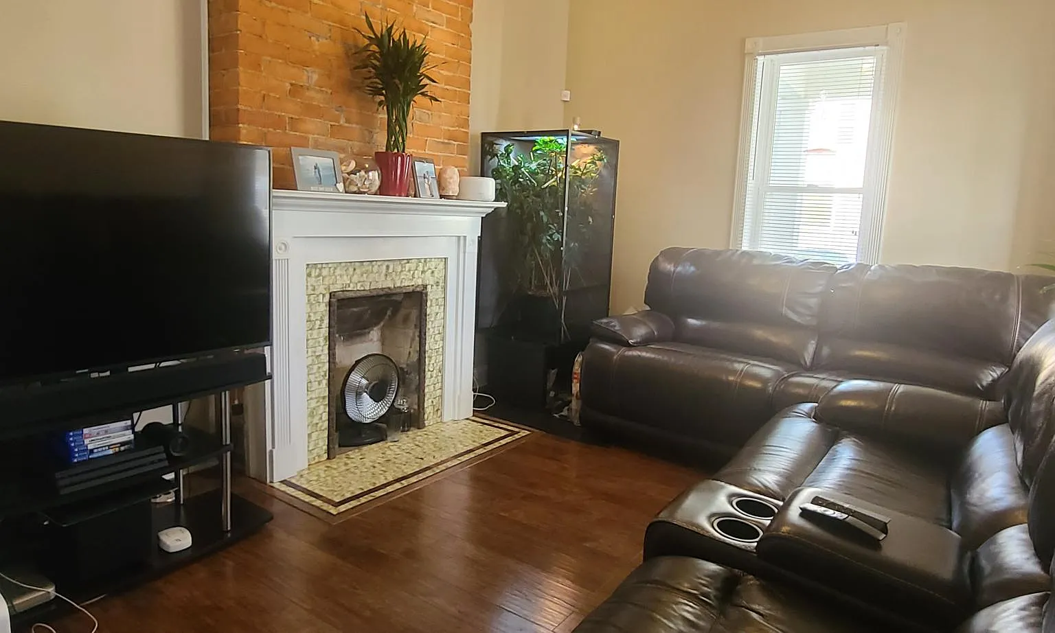 209 Miami Ave — Photo 2