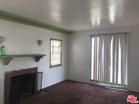 5th image of 1612 W 83rd St