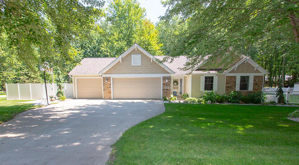 231 Aaron Dr, Coldwater, MI 49036 Zillow