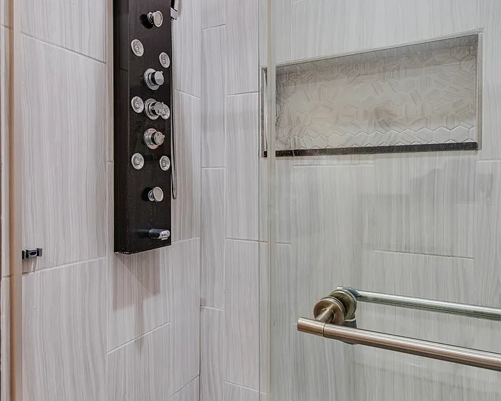 522 N Armour St #1 — Photo 17