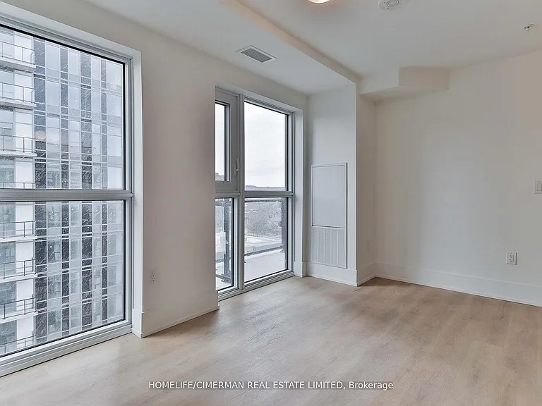 206 King St W #Penthouse 1 — Photo 36