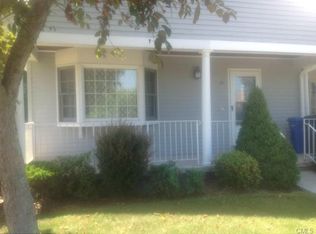 12 Highland Dr, Monroe, CT 06468