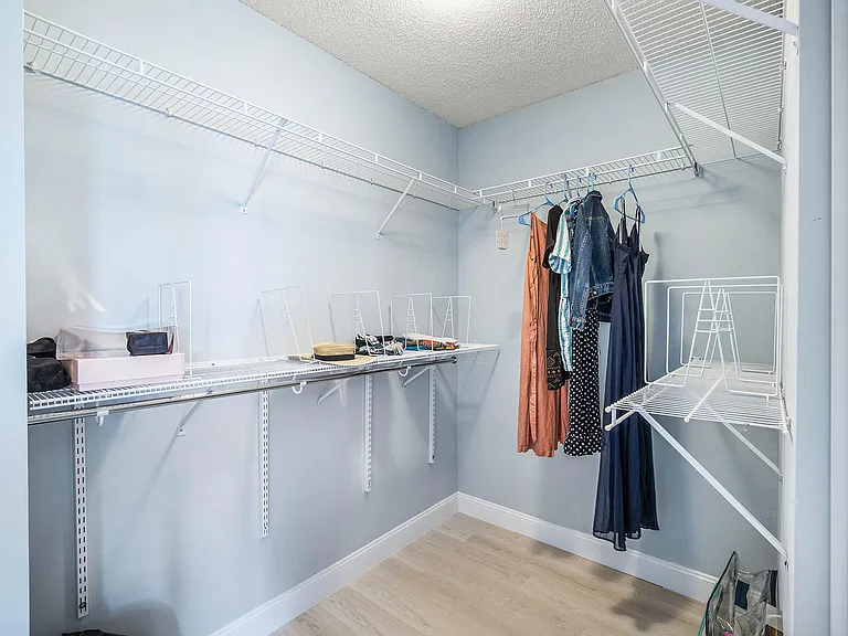 4180 Manor Forest Trl — Photo 23