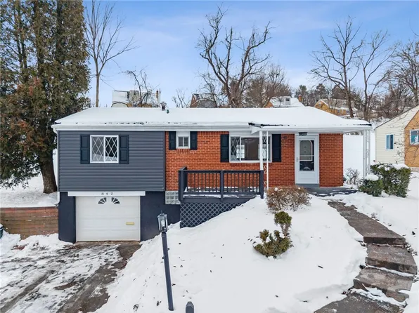 842 Garlow Blvd, Pittsburgh, PA 15239