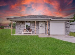 412 Evans St, Cleburne, TX 76031