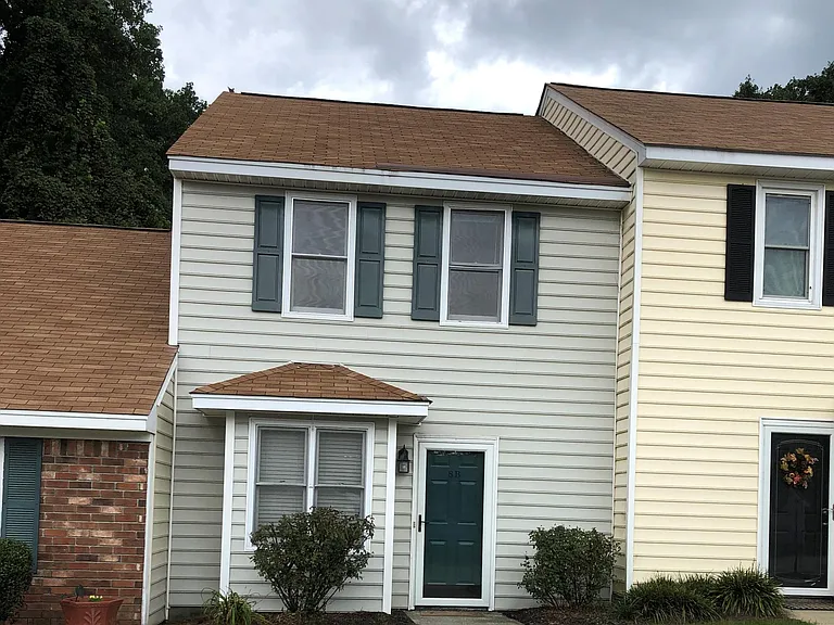 2000 Water Oak Dr #8B — Photo 1