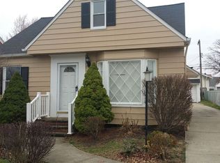 9709 McCracken Blvd, Garfield Heights, OH 44125