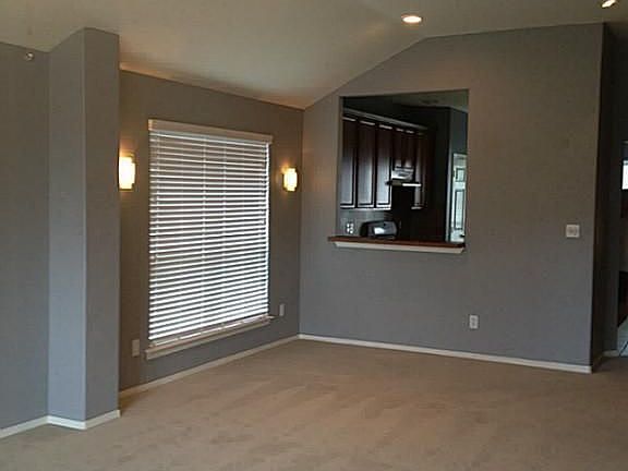 5th image of 2205 Highland Crossing Dr