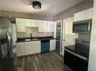 8467 Lackland Rd, Saint Louis, MO 63114