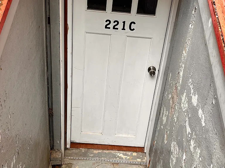 221 W Johnson Hwy #C — Photo 7