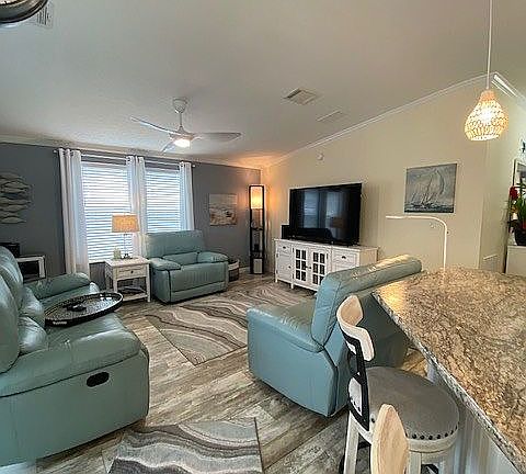 3rd image of 2262 Palazza Dr