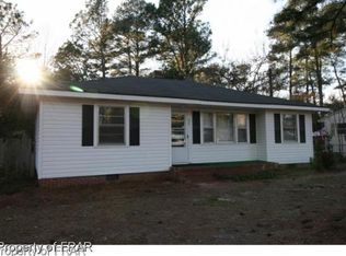 822 Poplar Dr, Fayetteville, NC 28304