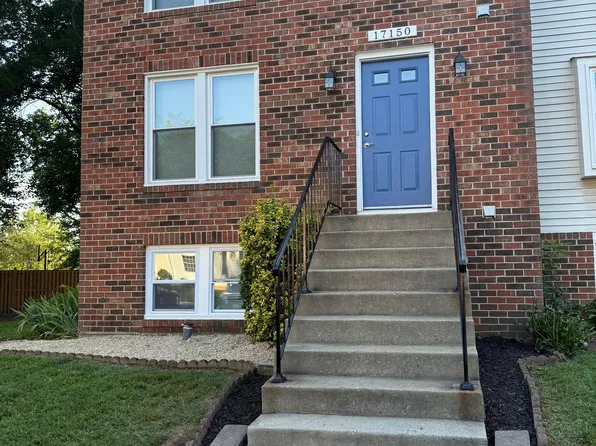 17150 Moss Side Ln, Olney, MD 20832