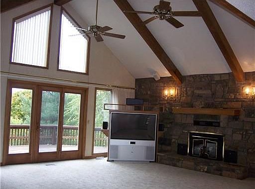 3rd image of 35 Dunkeld Dr