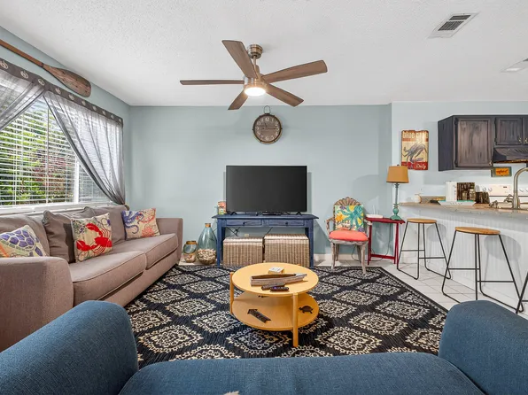 485 Gulf Shore Dr Unit 102, Destin, FL 32541