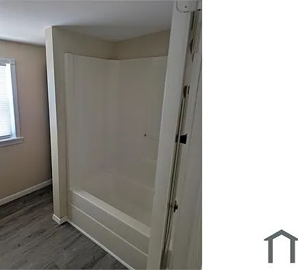 1531 S Main St — Photo 6