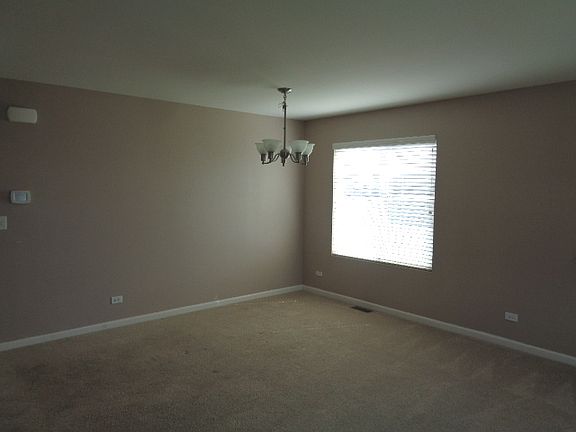 4th image of 25126 W Presidential Ave