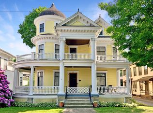 140 E 1st St, Corning, NY 14830