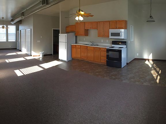 PANORAMIC VIEW OF UNIT