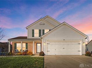 426 Lake Front Dr, Lebanon, OH 45036