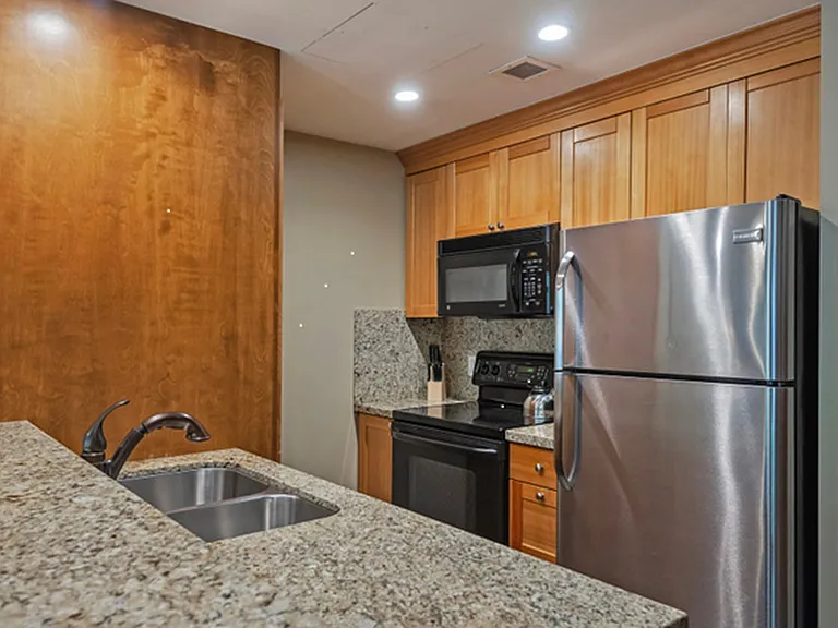 3720 Sundial Ct #B213 — Photo 8