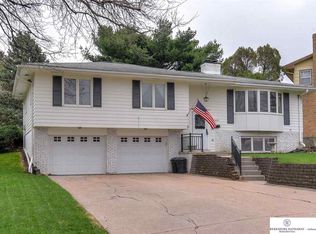3619 S 55th St, Omaha, NE 68106