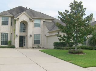 1235 Deerbrook Dr, Sugar land, TX 77479