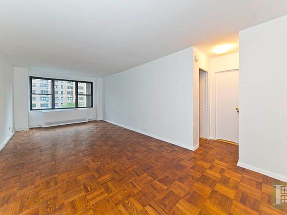 2nd image of 1180 2nd Ave #5K