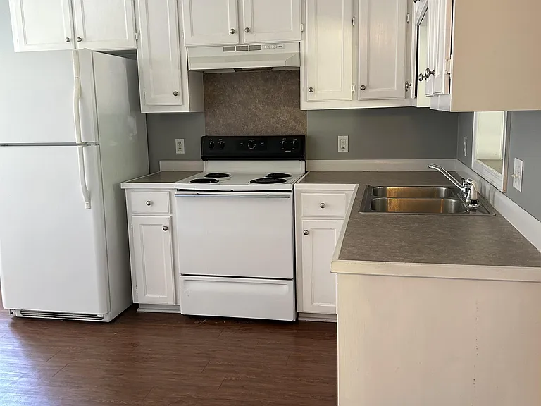 1309 W Kentucky Ave — Photo 8