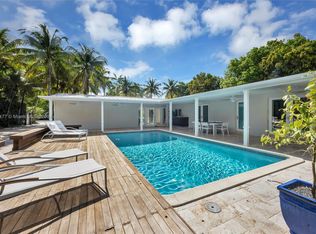 10140 SW 59th Ave, Pinecrest, FL 33156