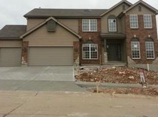 3015 Strawberry Ridge Dr, Arnold, MO 63010