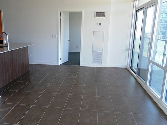 5th image of 170 Fort York Blvd #2502