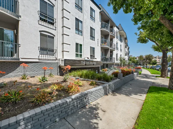 The Highland at Sherman Oaks