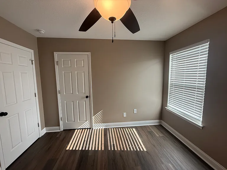 4624 Dove Way — Photo 19