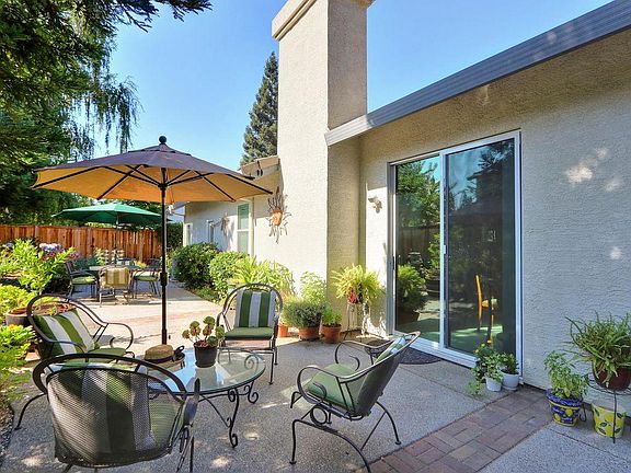 4th image of 2105 Dark Canyon Dr