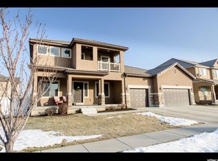 1384 Churchill Downs Dr, Farmington, UT 84025