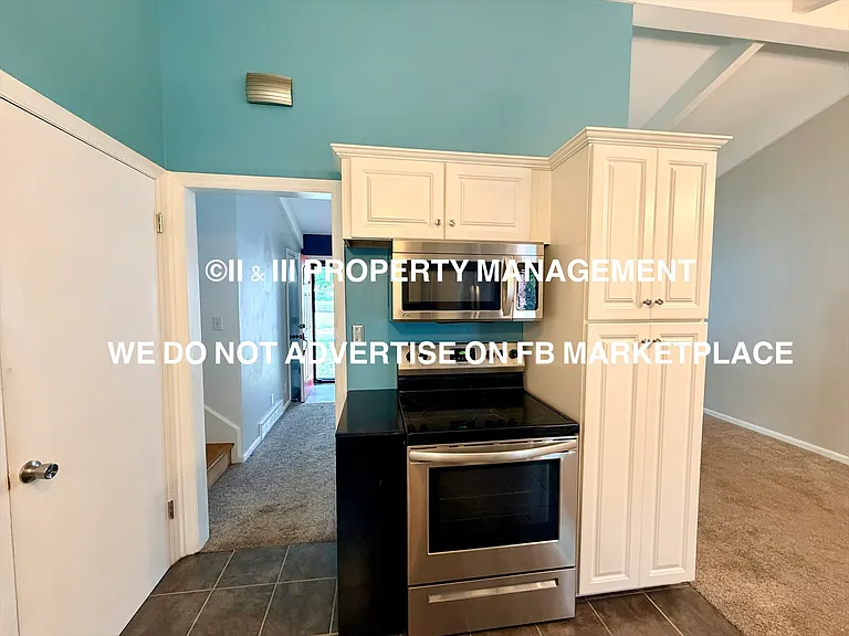 6905 NW 72nd Ter — Photo 11
